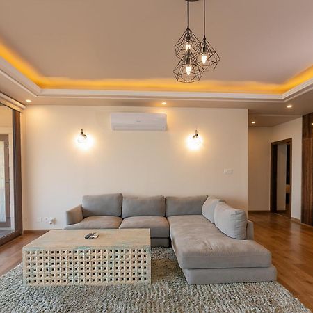 משוברה The Manor Luxury Apartments, Shimla מראה חיצוני תמונה