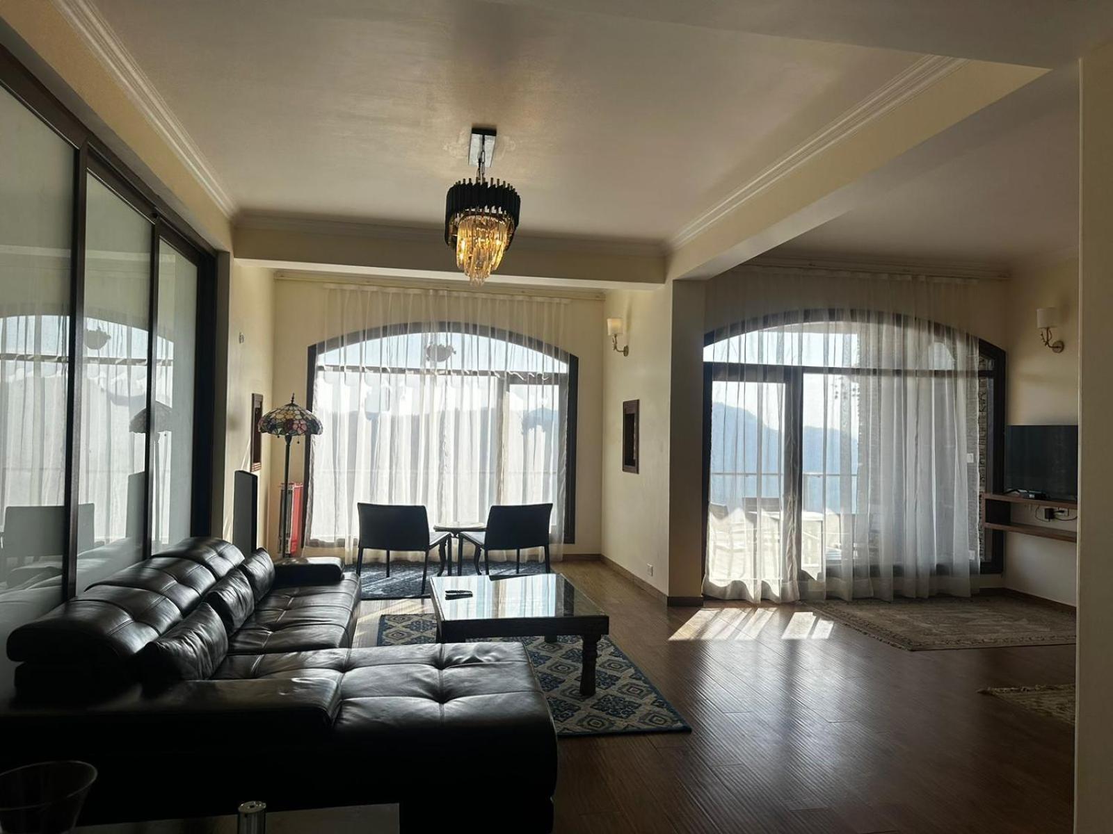 משוברה The Manor Luxury Apartments, Shimla מראה חיצוני תמונה