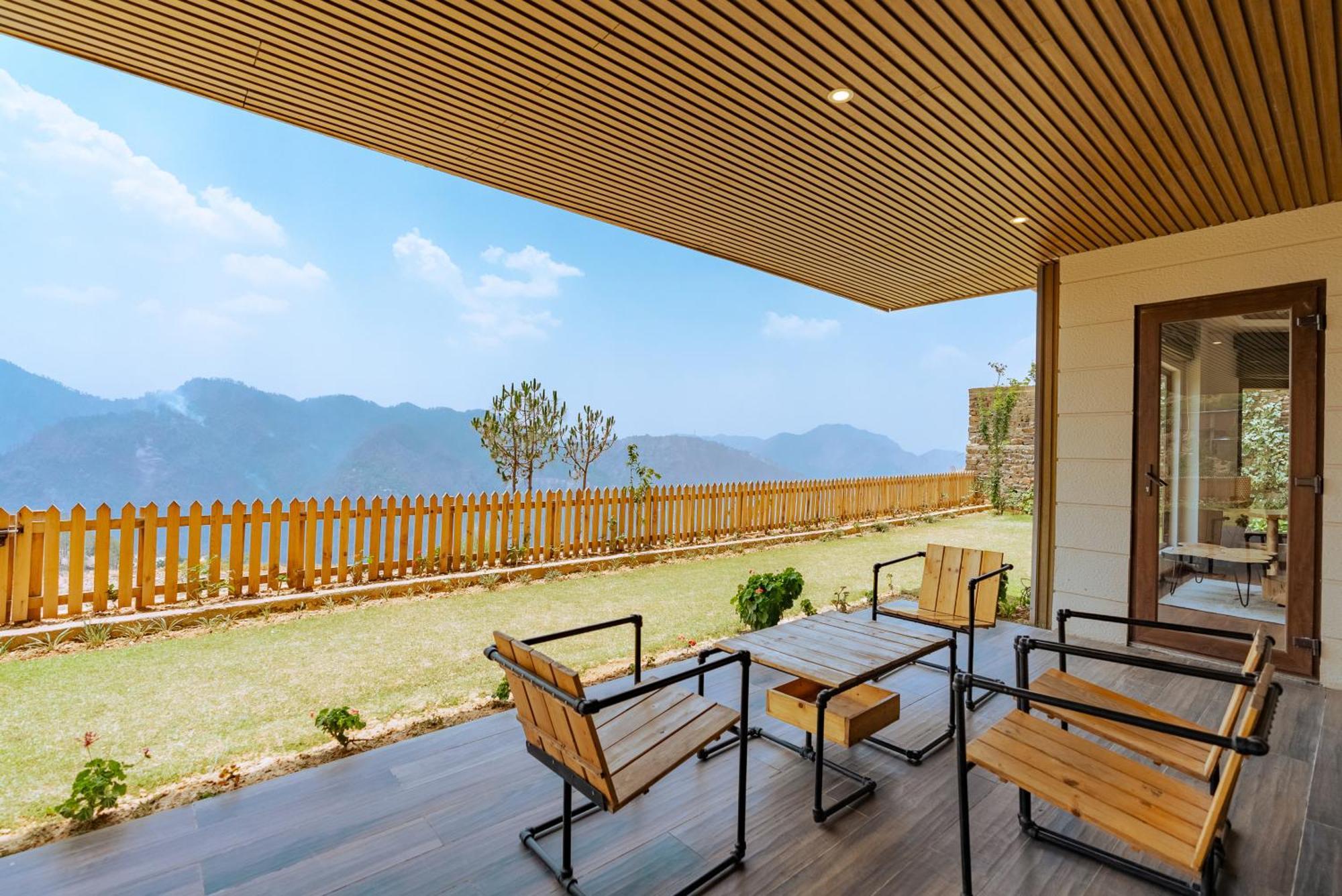 משוברה The Manor Luxury Apartments, Shimla מראה חיצוני תמונה